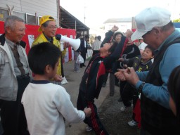 熱すぎるケーキ争奪戦